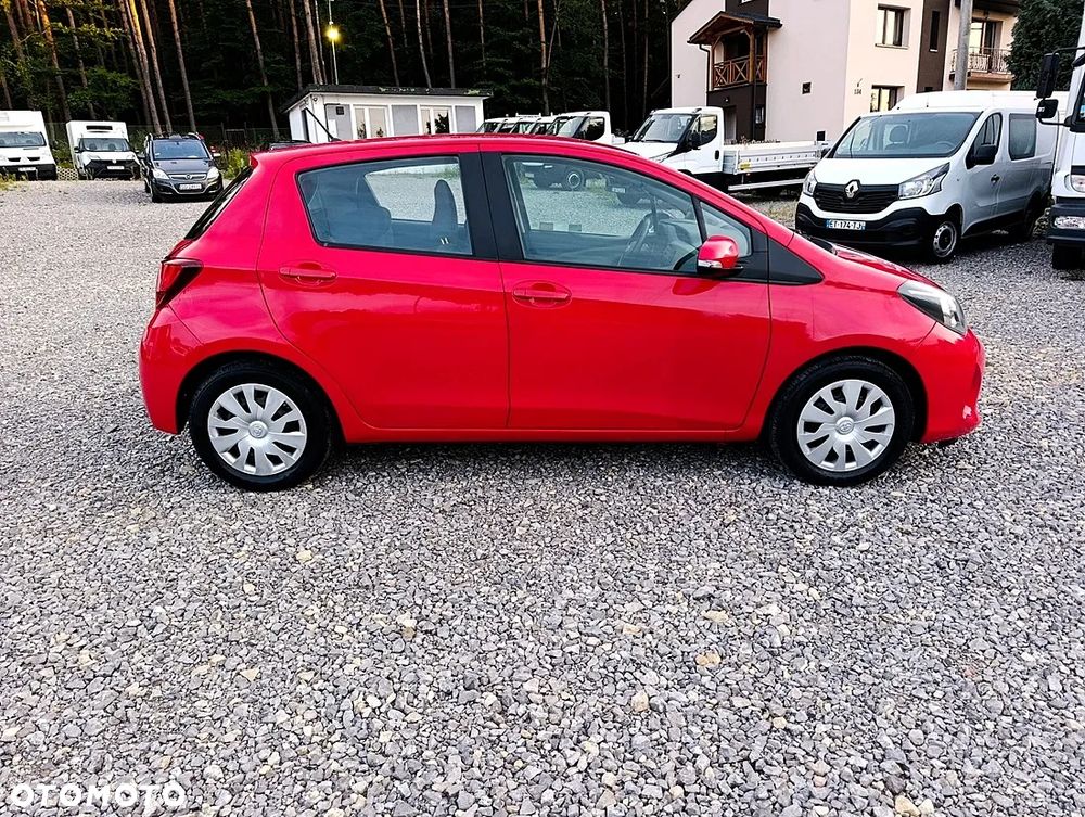 Toyota Yaris 1.0 Sol - 8