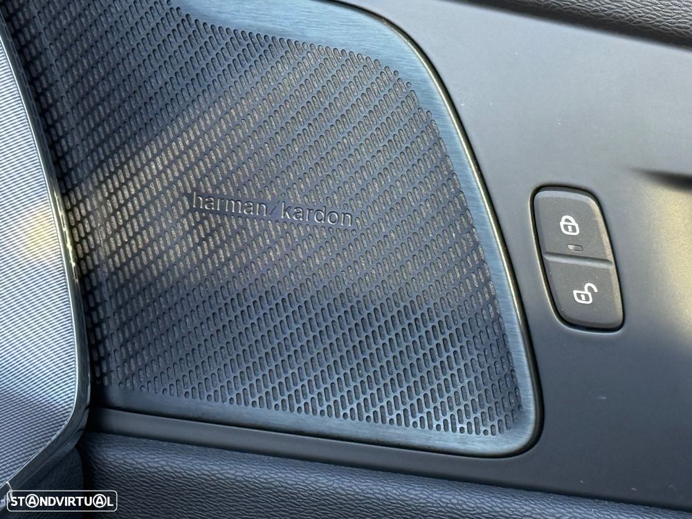 Volvo XC 60 2.0 T8 PHEV Inscription AWD - 21