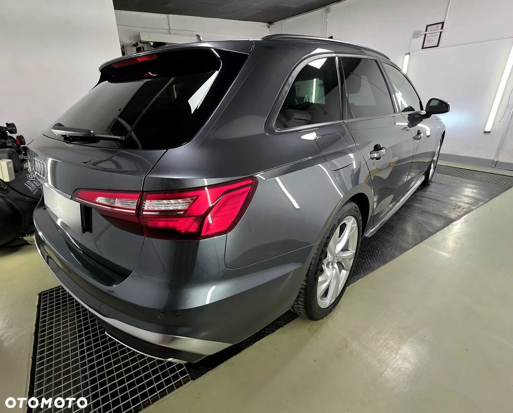Audi A4 Avant - 3