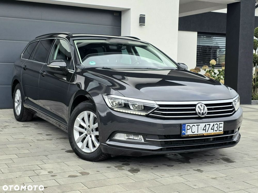 Volkswagen Passat - 2