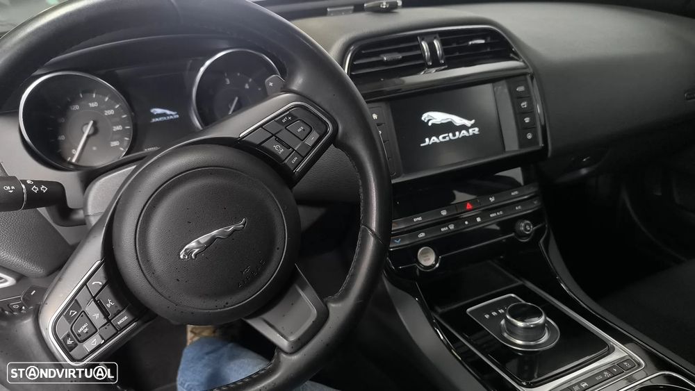 Jaguar XE 2.0 D Pure Aut. - 12