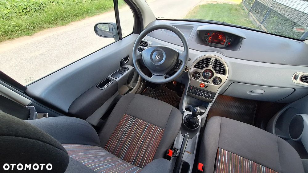 Renault Modus 1.2 16V Expression - 8