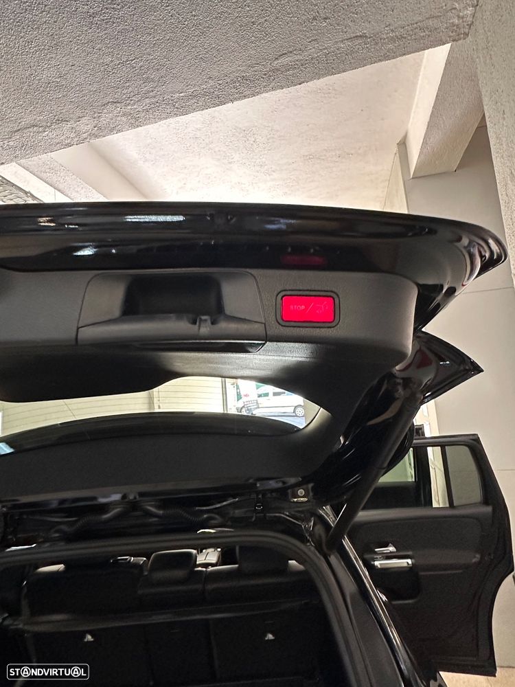 Mercedes-Benz GLB 220 d 4Matic AMG Line - 35