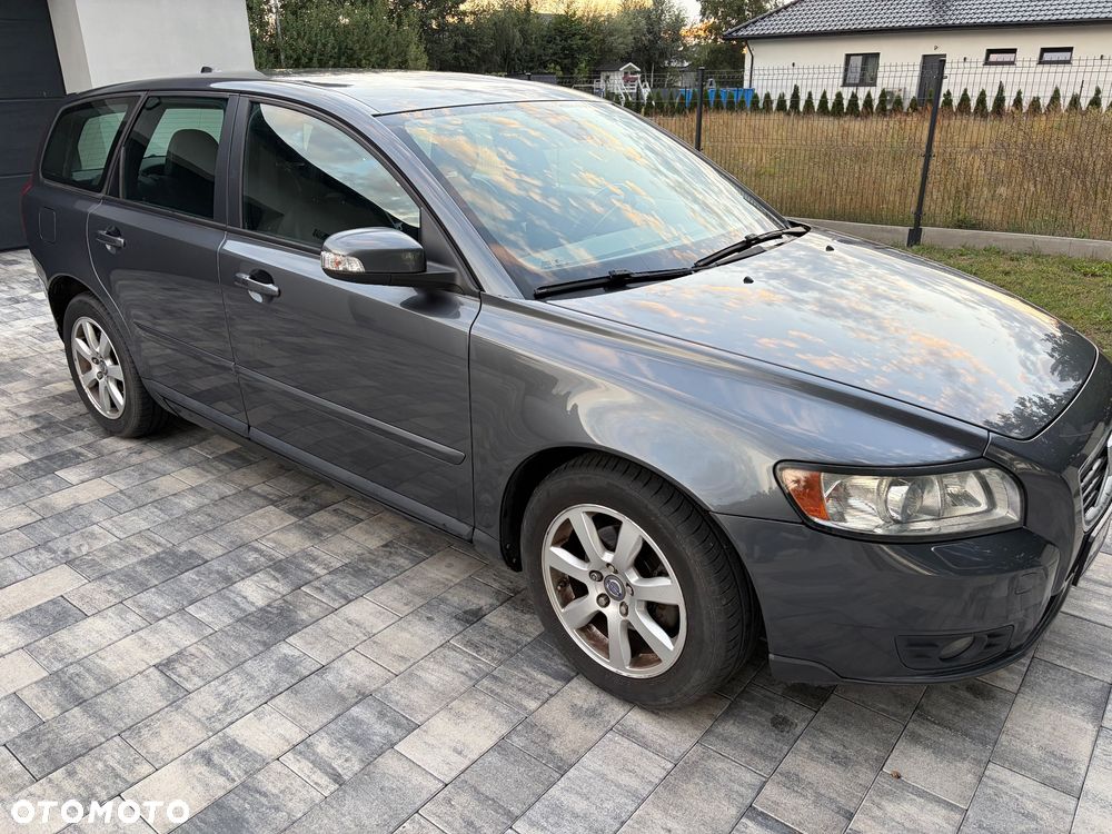 Volvo V50 1.8 Momentum - 4