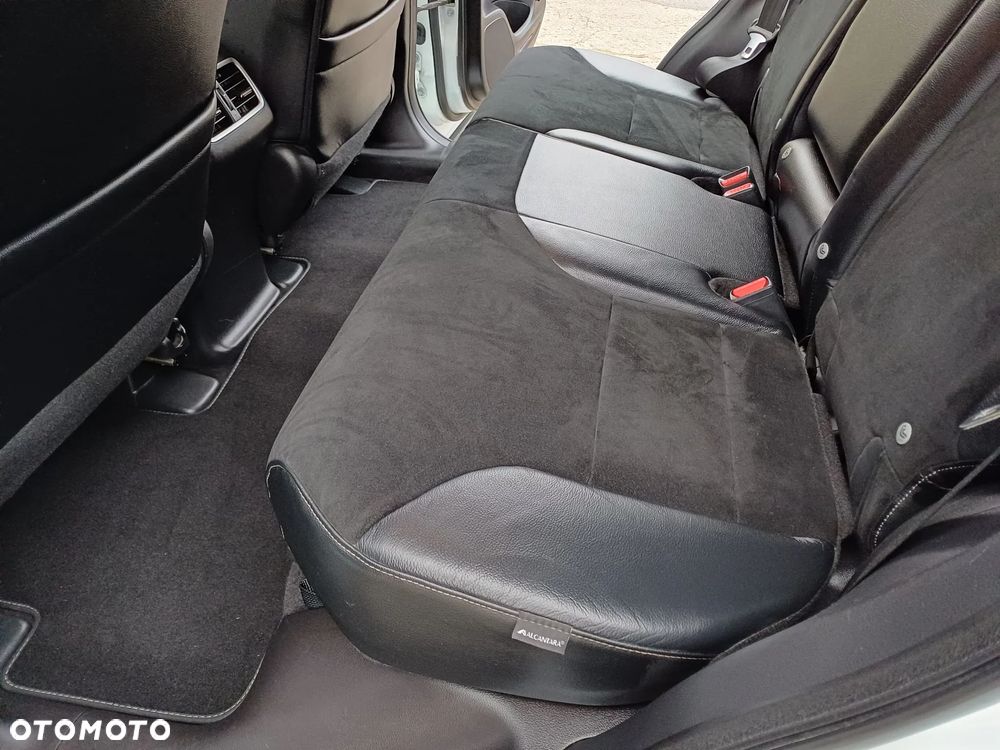 Honda CR-V 2.0i-VTEC 4WD Comfort - 29