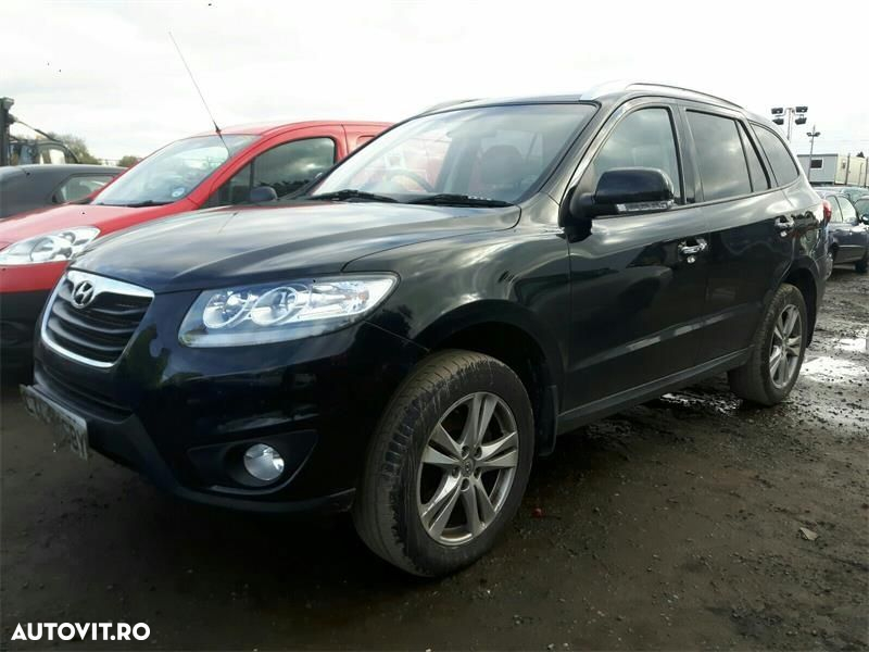 Stopuri Hyundai Santa Fe 2011 suv 2.2 - 10
