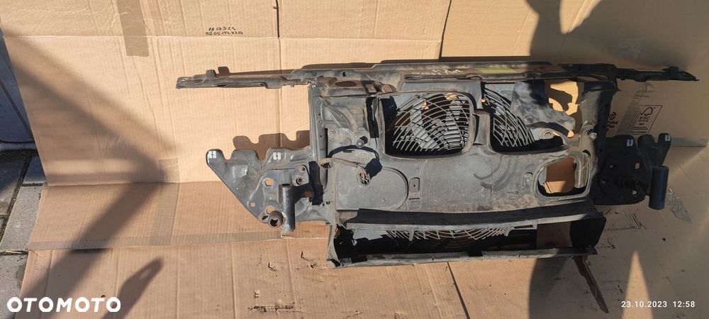 BMW E39 PAS PRZEDNI WZMOCNIENIE WENTYLATOR 2.0 2.5 BENZYNA - 2
