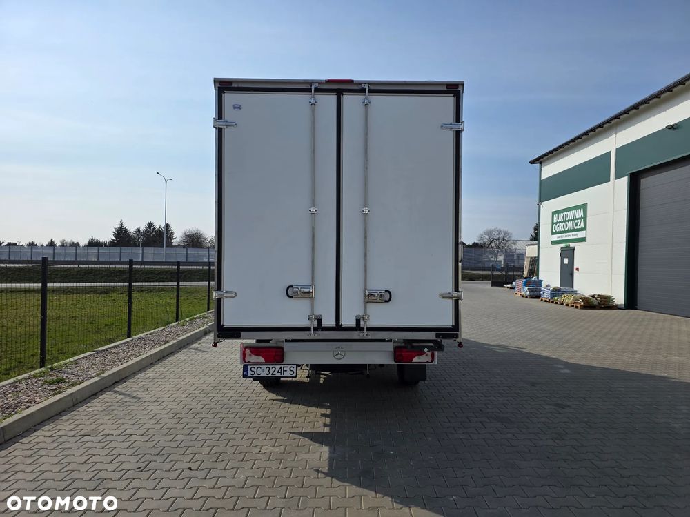 Mercedes-Benz Sprinter 317 Kontener Izoterma - 3