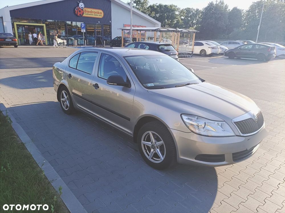 Skoda Octavia 1.6 Classic - 4