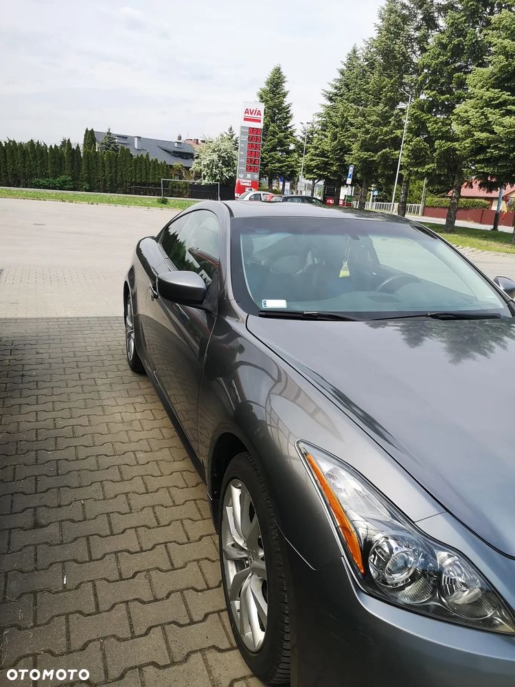 Infiniti G G37 - 3