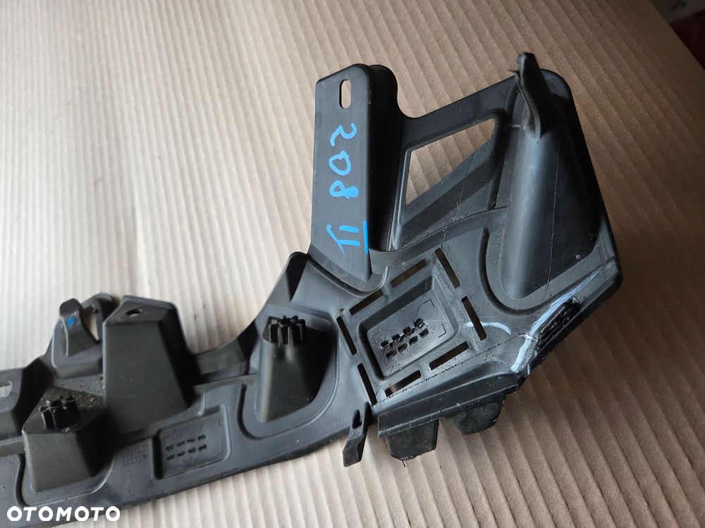 Ślizg zderzaka lewy przód Peugeot 208 II - 6