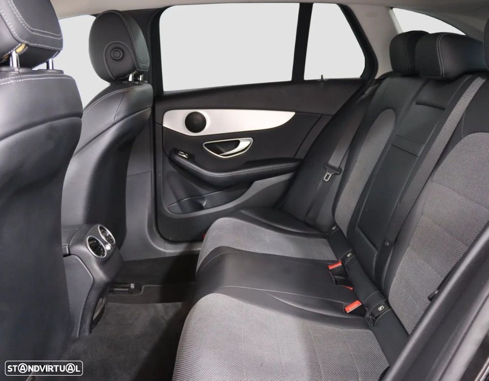 Mercedes-Benz C 180 BlueTEC Avantgarde — fotografia 11