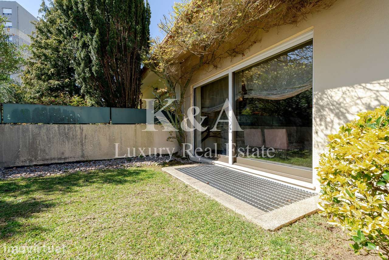 Moradia V5 com jardim na Foz - Grande imagem: 4/23