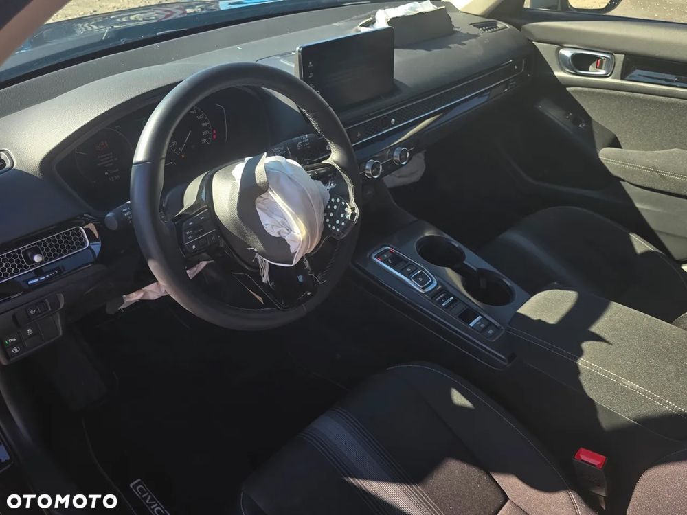 Honda Civic 2.0 i-MMD Hybrid Advance - 24