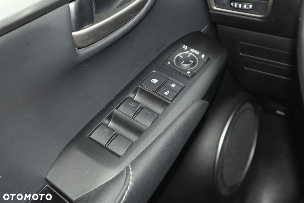 Lexus NX 300h Comfort AWD - 18
