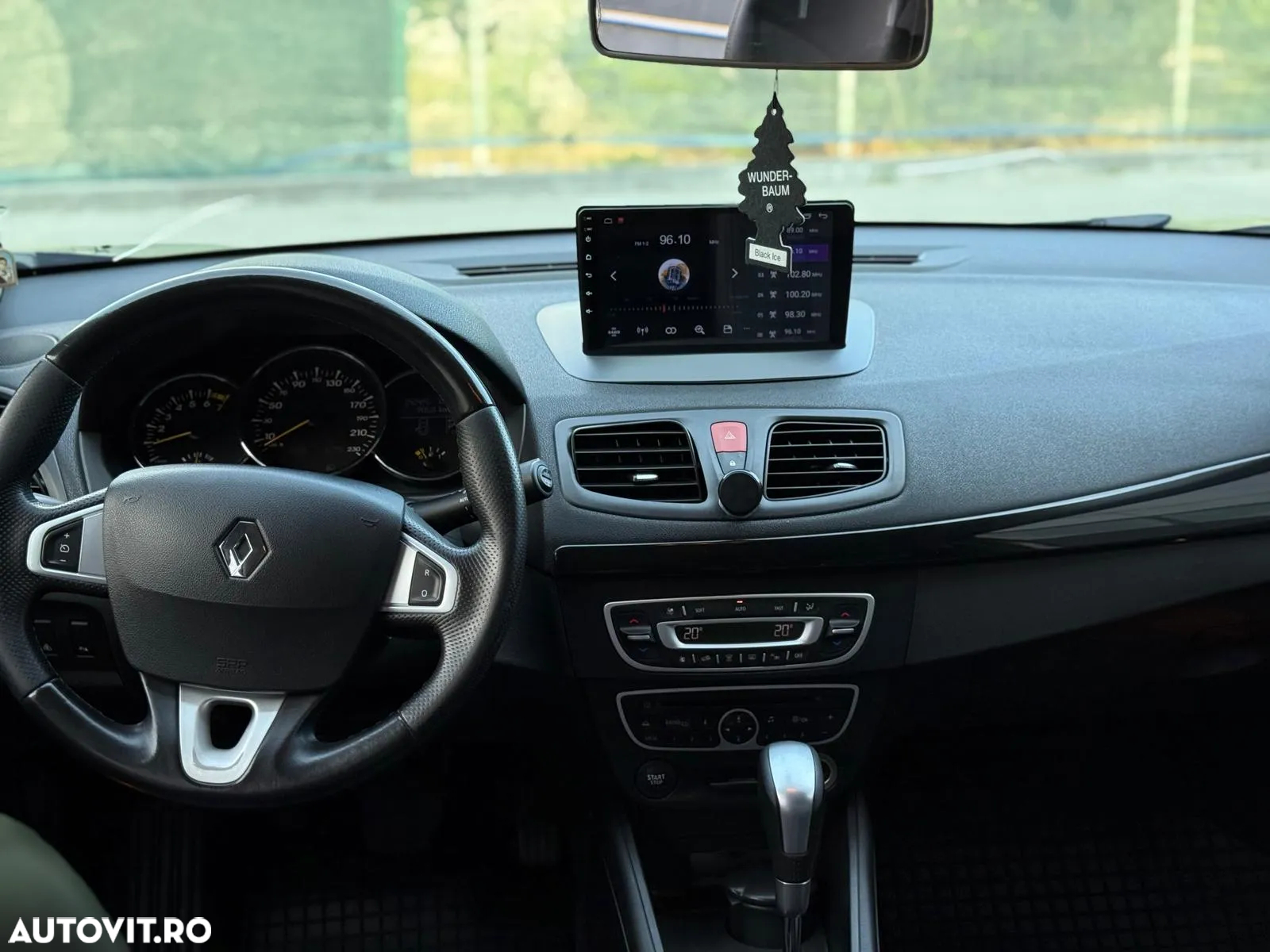 Renault Fluence 2.0 16V 140 CVT Dynamique - 6