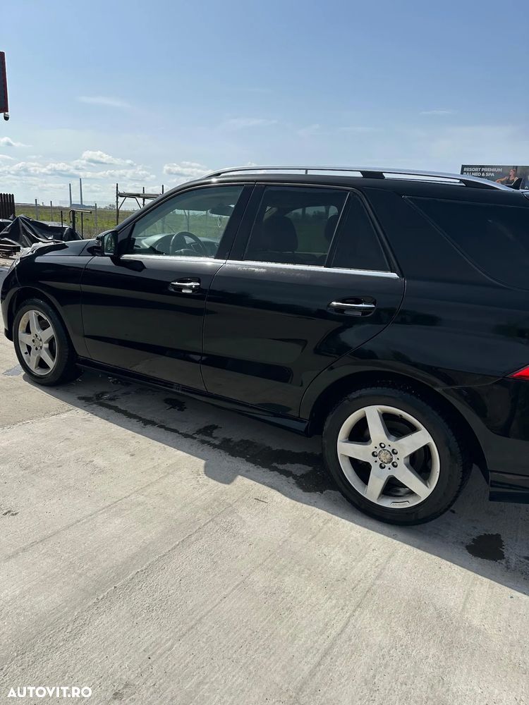 Mercedes-Benz ML - 10