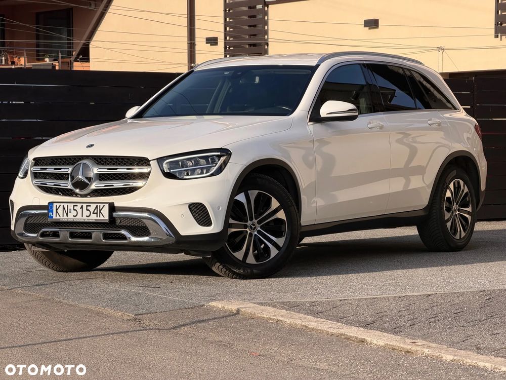 Mercedes-Benz GLC 250 4Matic 9G-TRONIC Exclusive - 2