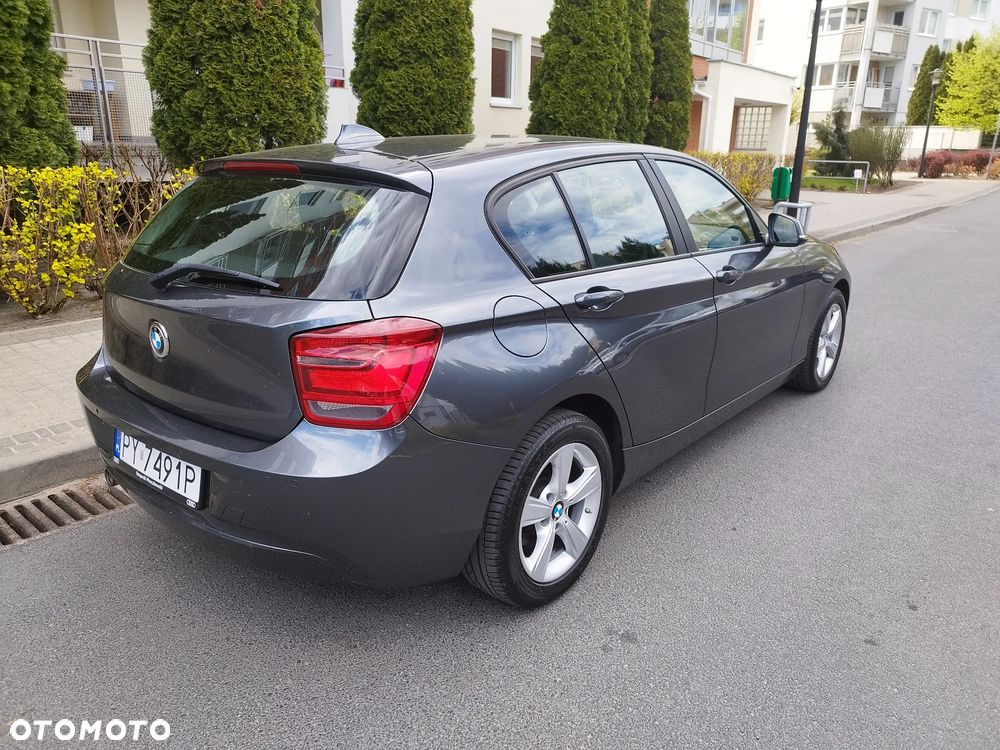 BMW Seria 1 118d DPF - 5