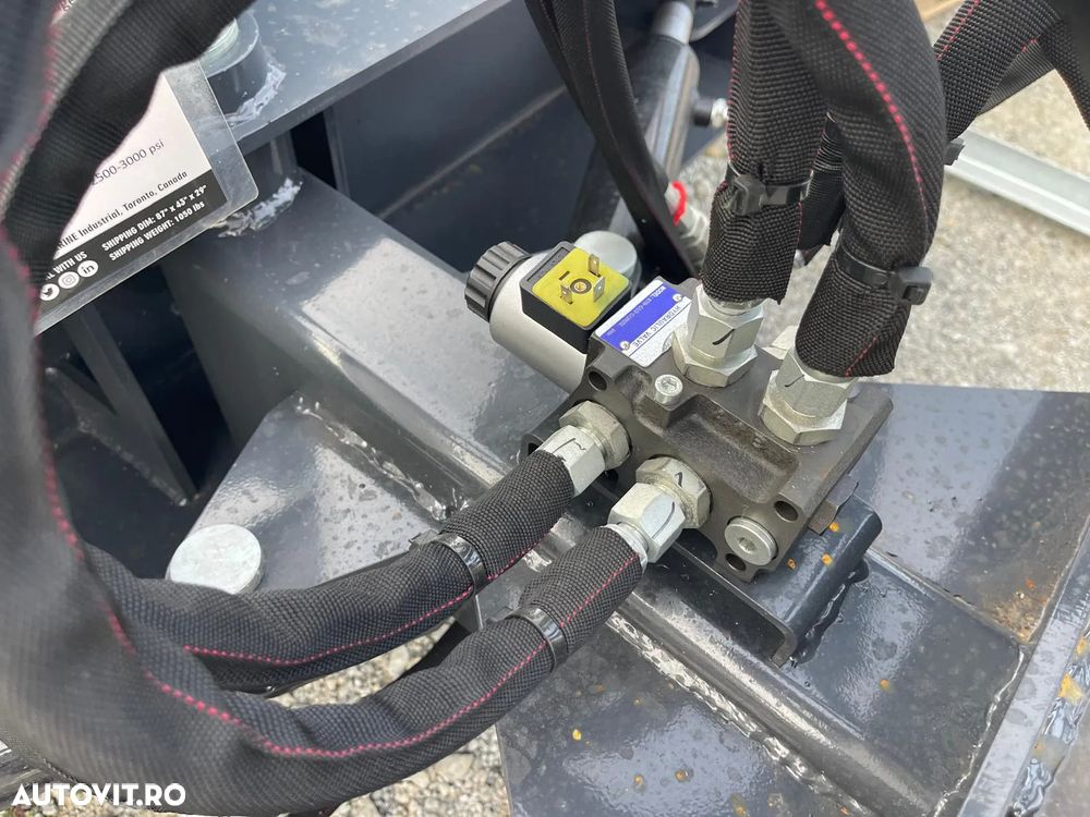 Lama Buldozer pentru mini incarcatoare Bobcat, Caterpillar, latime de 2130 mm - 7