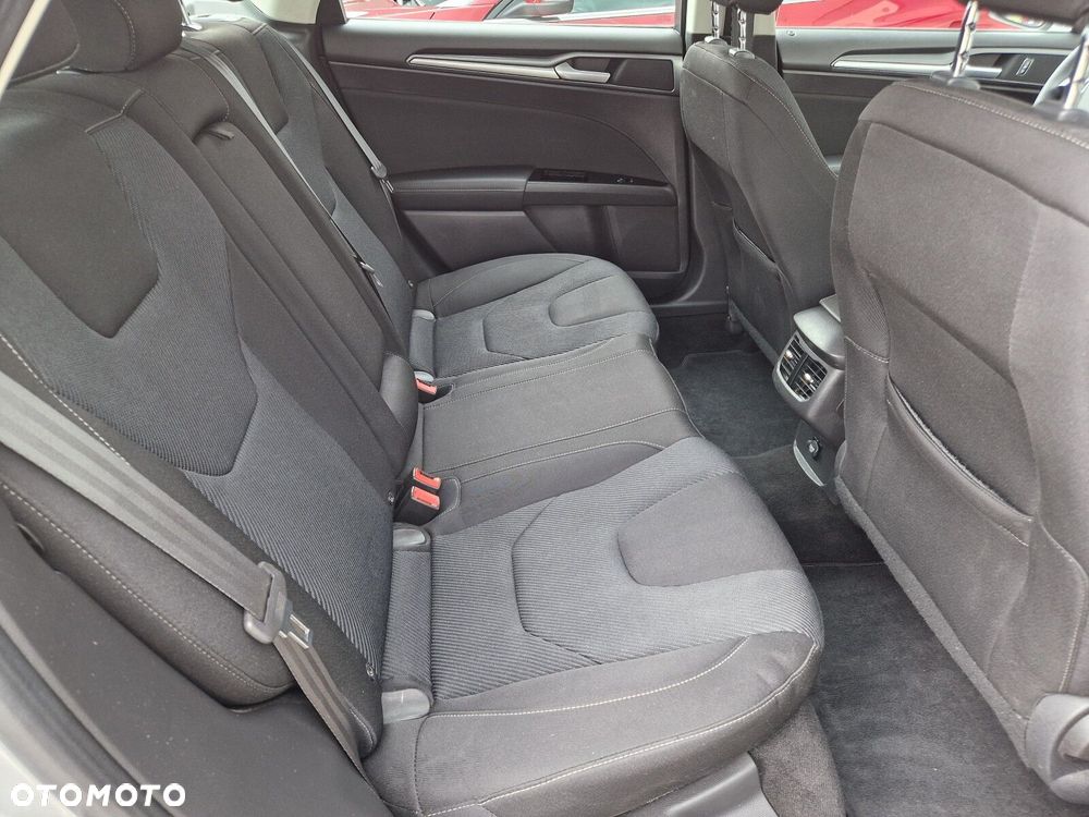 Ford Mondeo 2.0 TDCi Titanium PowerShift - 31