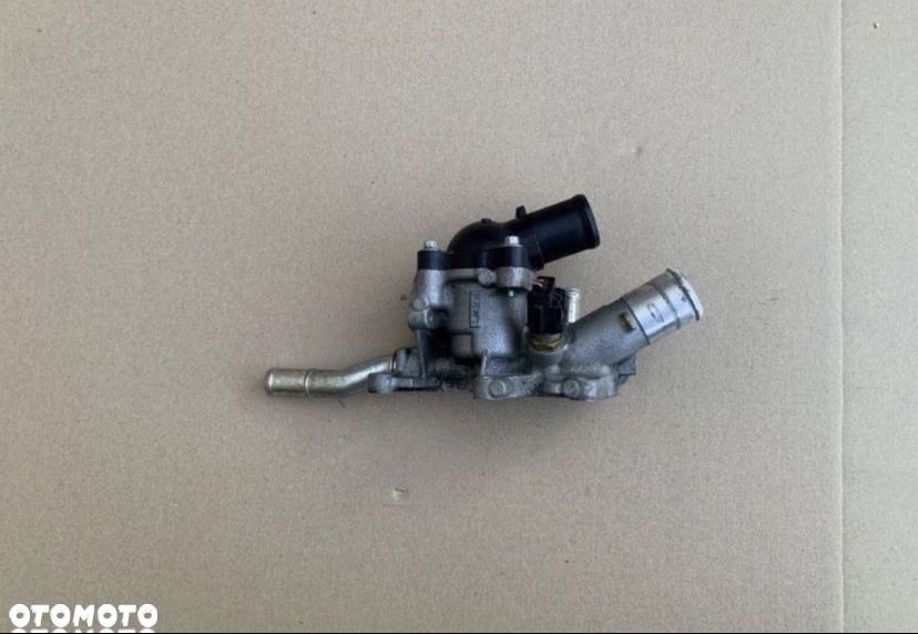 PE01-15172 obudowa termostatu Mazda cx5 cx-5 lift cx3 mazda 6 gj - 1