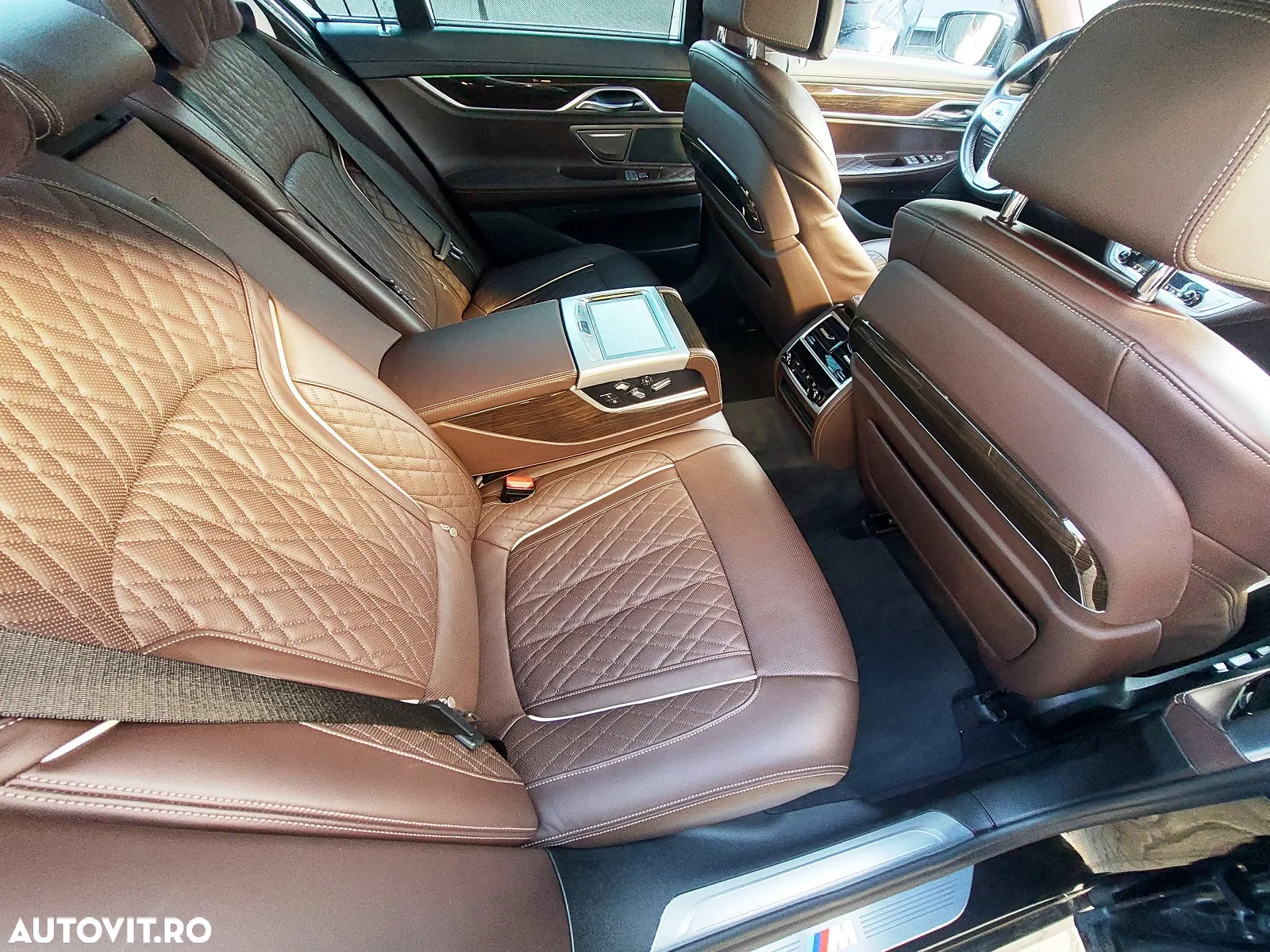 BMW Seria 7 740d xDrive - 9
