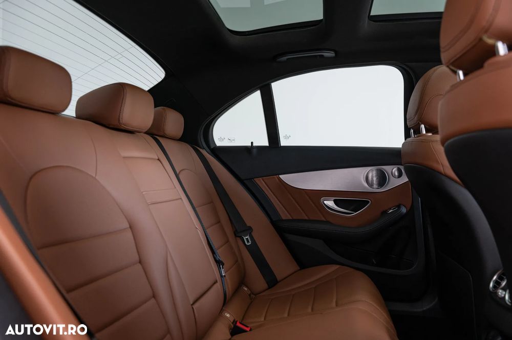 Mercedes-Benz C 300 de 9G-TRONIC AMG Line - 8