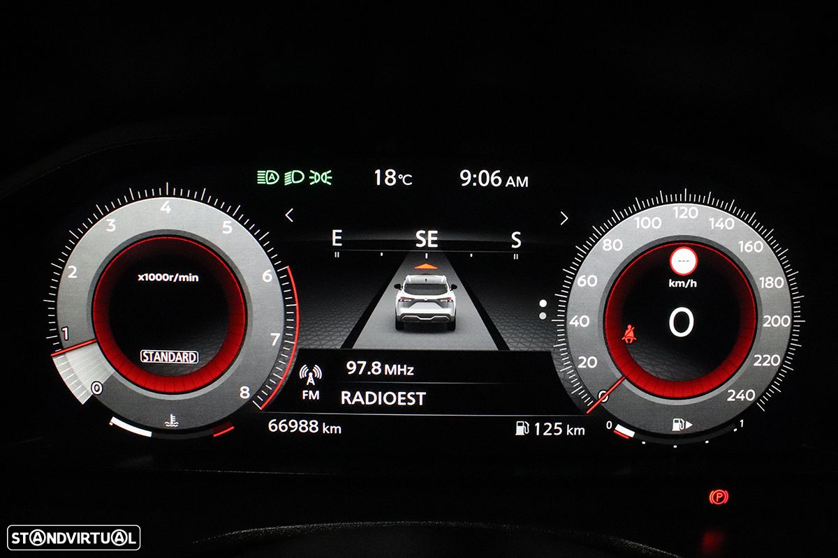 Nissan Qashqai 1.3 DIG-T N-Connecta - 18