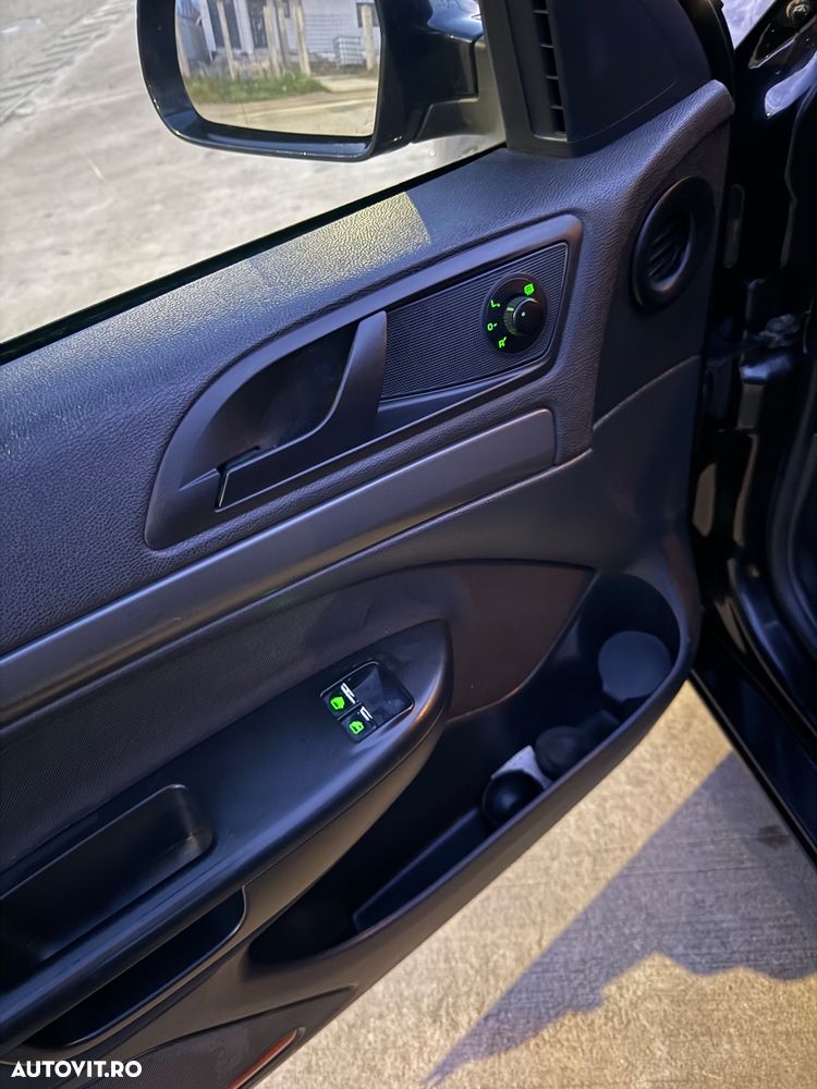 Skoda Octavia 1.4 FAMILY - 26