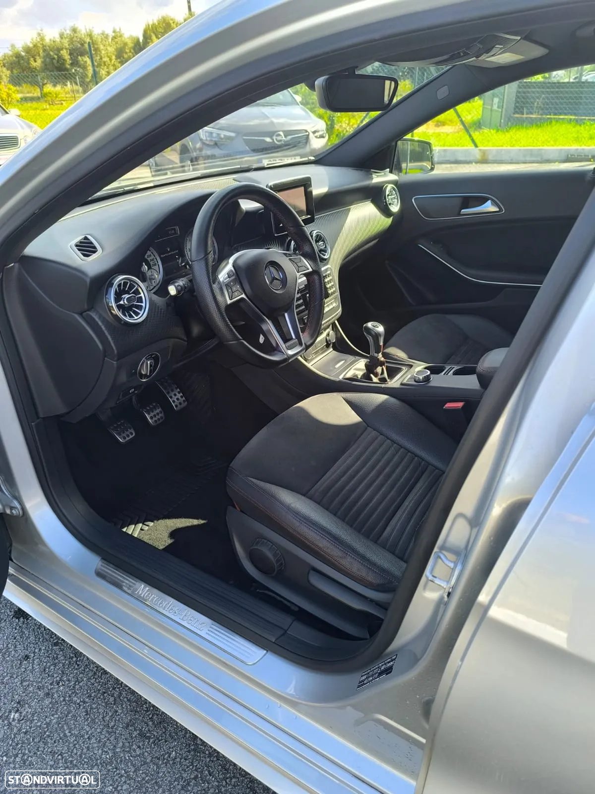 Mercedes-Benz A 180 - 19