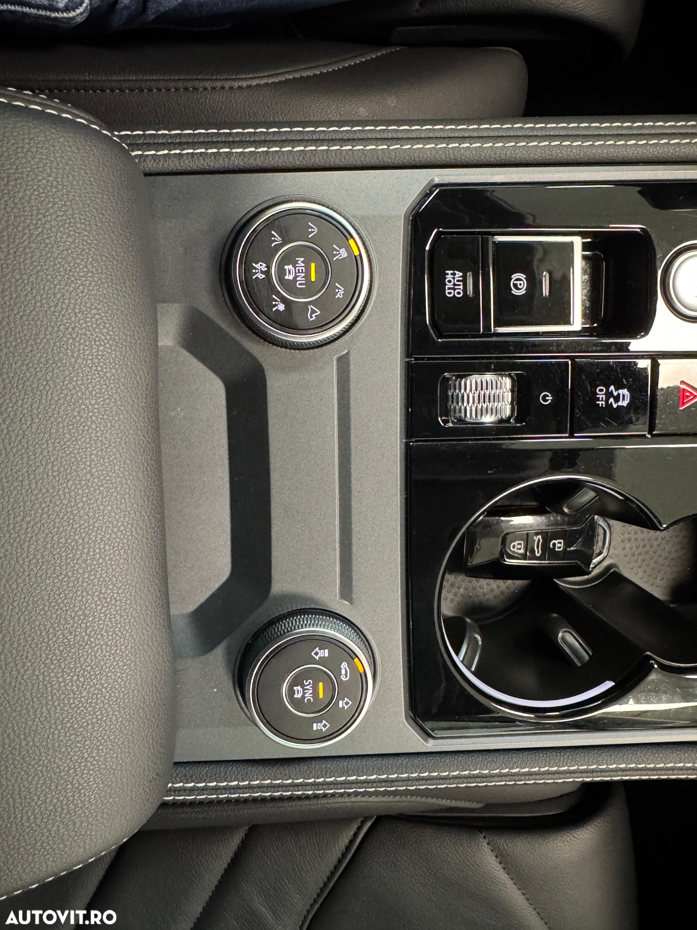 Volkswagen Touareg 3.0 V6 TDI 4Motion DPF Automatik Elegance - 10