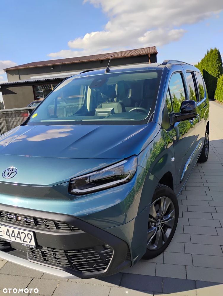 Toyota Proace City Verso Long 1.5 D-4D Family - 3