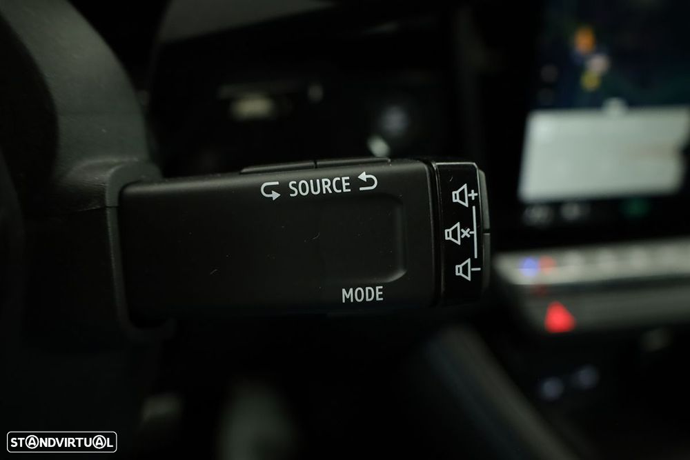 Renault Austral 1.2 E-Tech Techno Espirit - 17