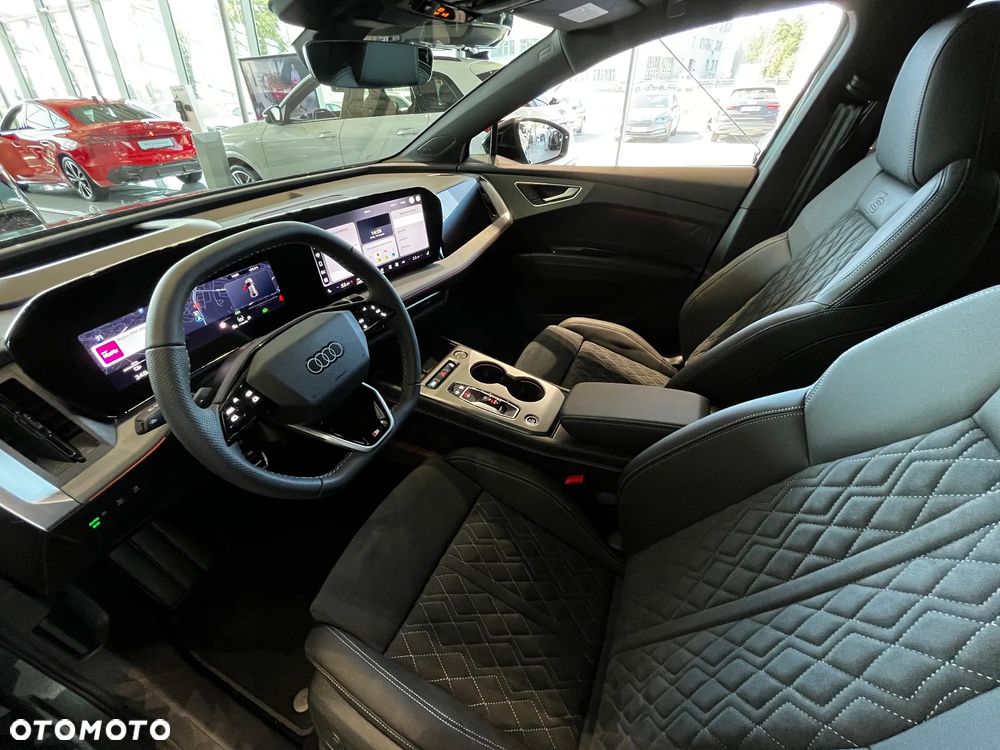 Audi Q4 Sportback e-tron 45 82kWh S Line - 10