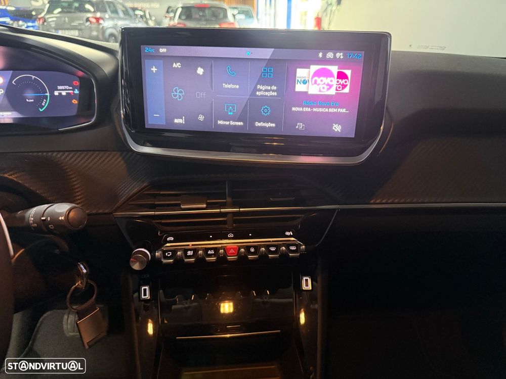 Peugeot 208 1.2 Hybrid Allure e-DCS6 - 9