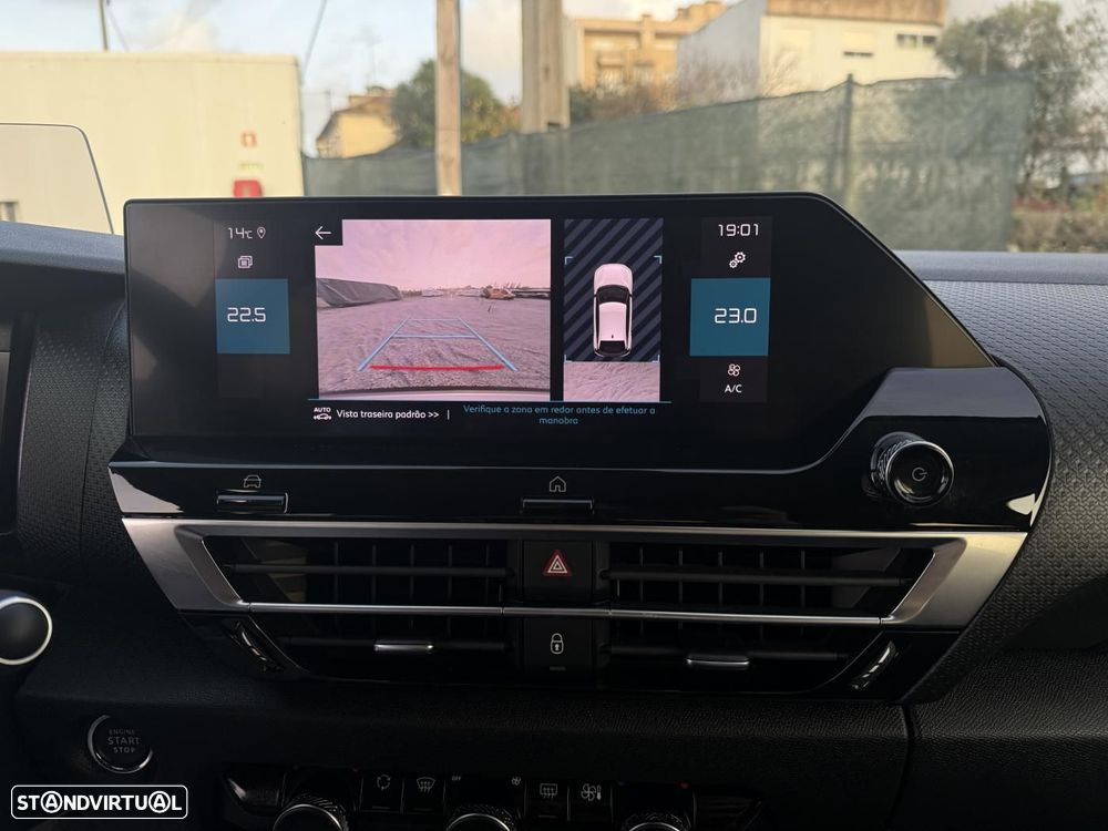 Citroën C4 1.2 PureTech Shine - 32