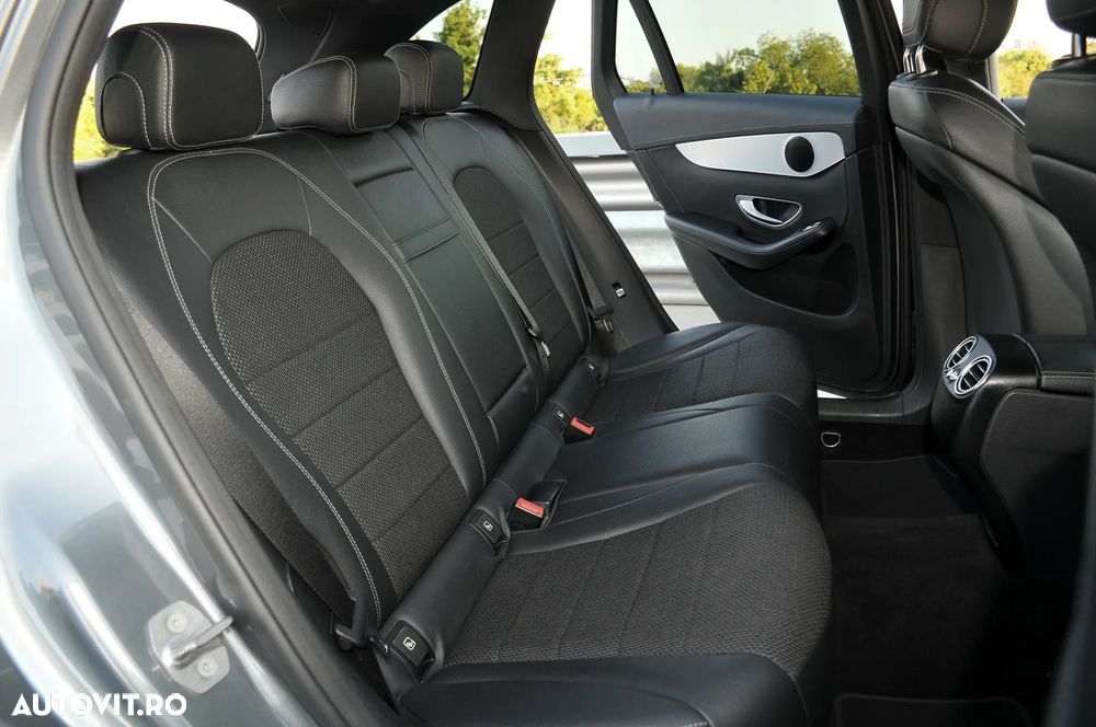 Mercedes-Benz GLC 220 d 4MATIC 9G-TRONIC - 13
