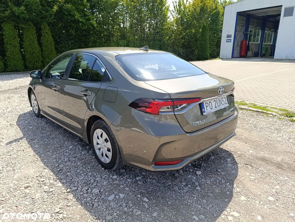 Toyota Corolla 1.8 Hybrid Comfort - 13