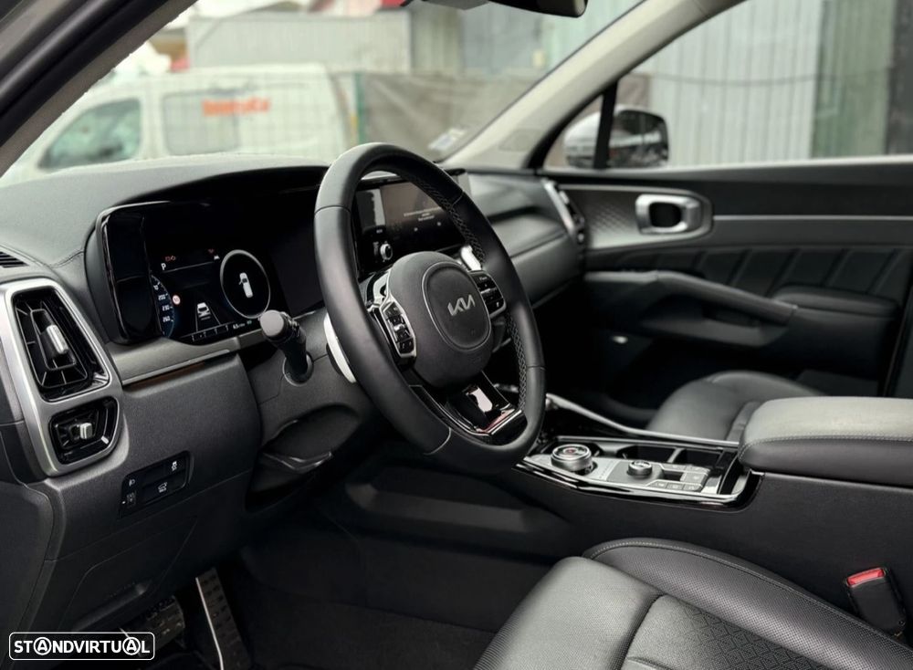 Kia Sorento 1.6 T-GDI HEV Concept - 8
