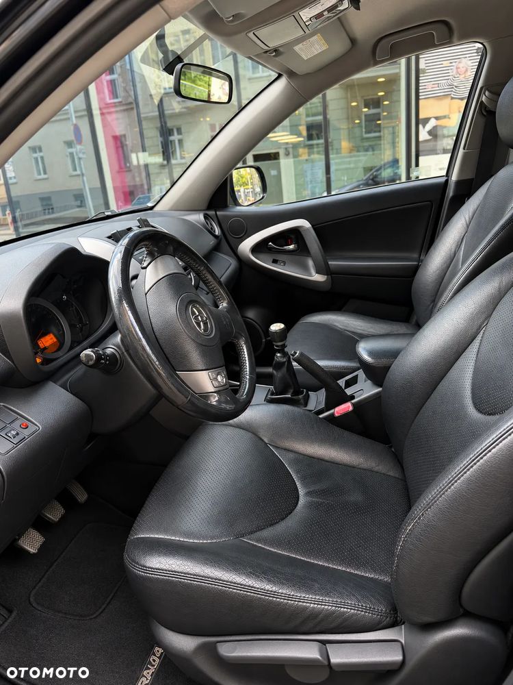 Toyota Rav4 2008 photo 5