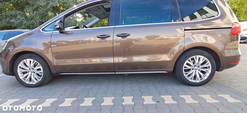 Volkswagen Sharan 2.0 TDI Highline DSG - 13