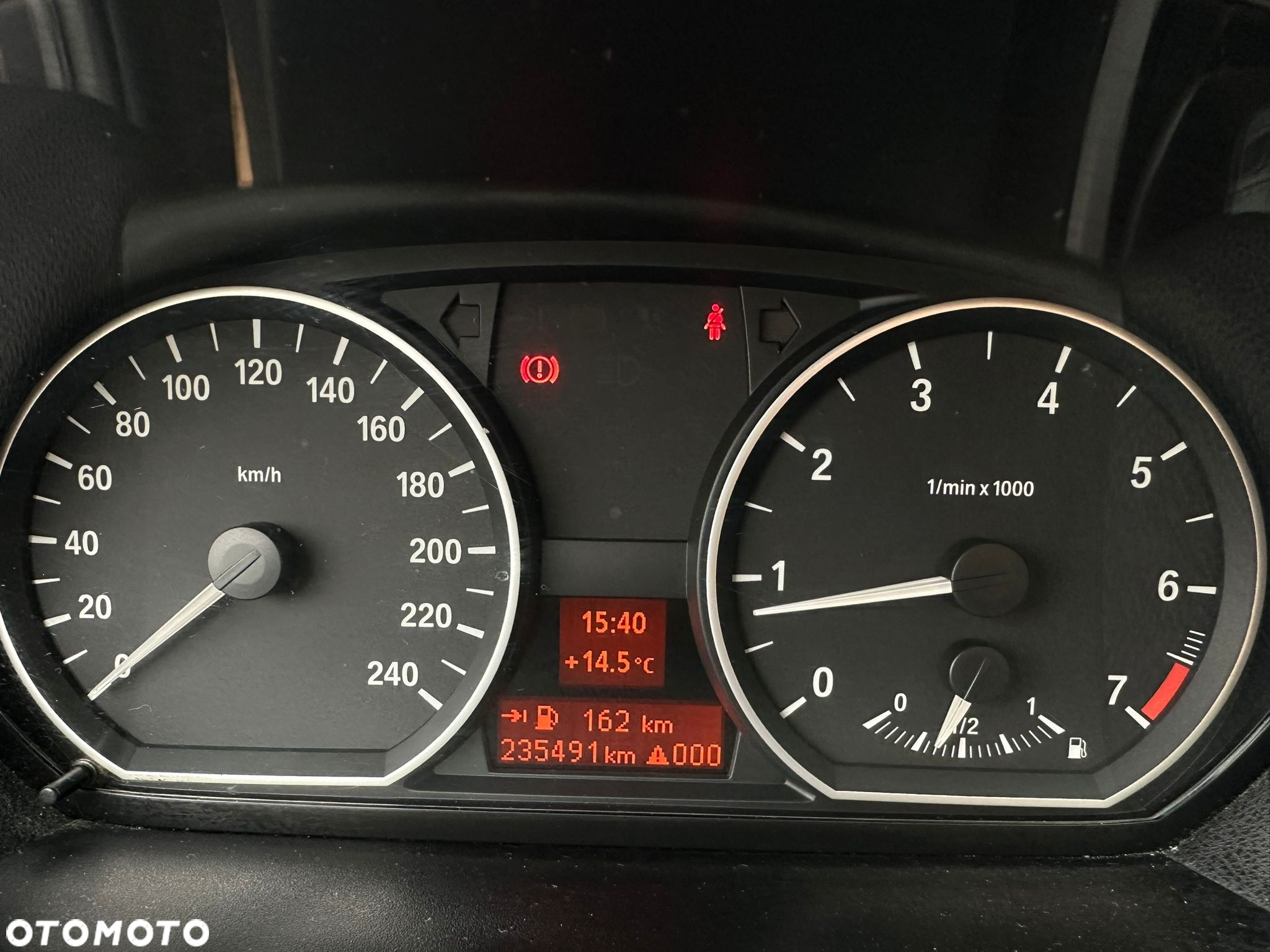 BMW Seria 1 116i - 9