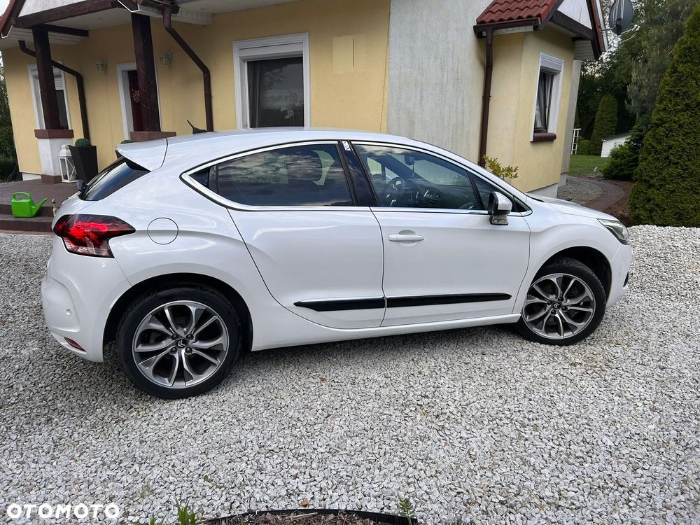 Citroën DS4 2.0 HDi SportChic - 5