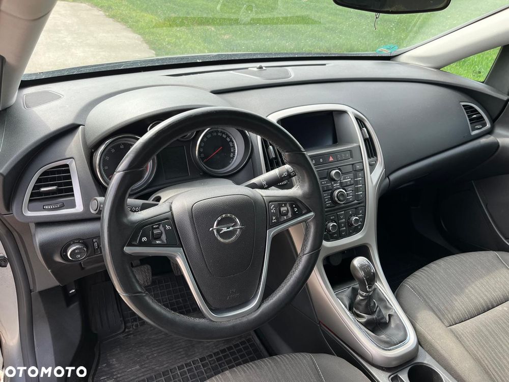 Opel Astra 1.4 T Cosmo - 29