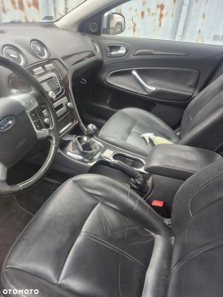 Ford Mondeo 1.8 TDCi Ghia - 5