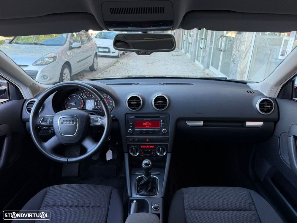 Audi A3 Sportback 1.6 TDI Advance - 5