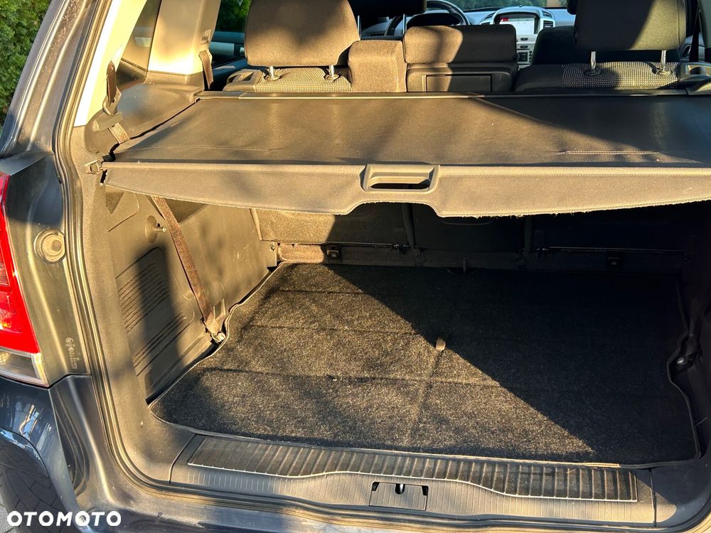 Opel Zafira 1.7 CDTI Cosmo - 4