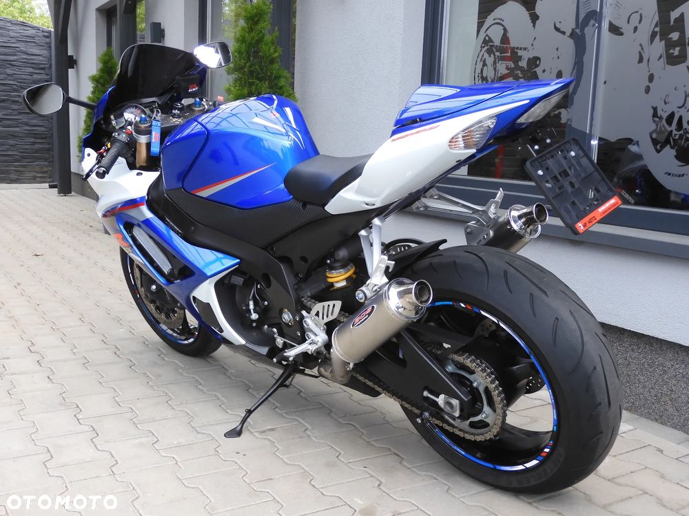 Suzuki GSX-R - 24