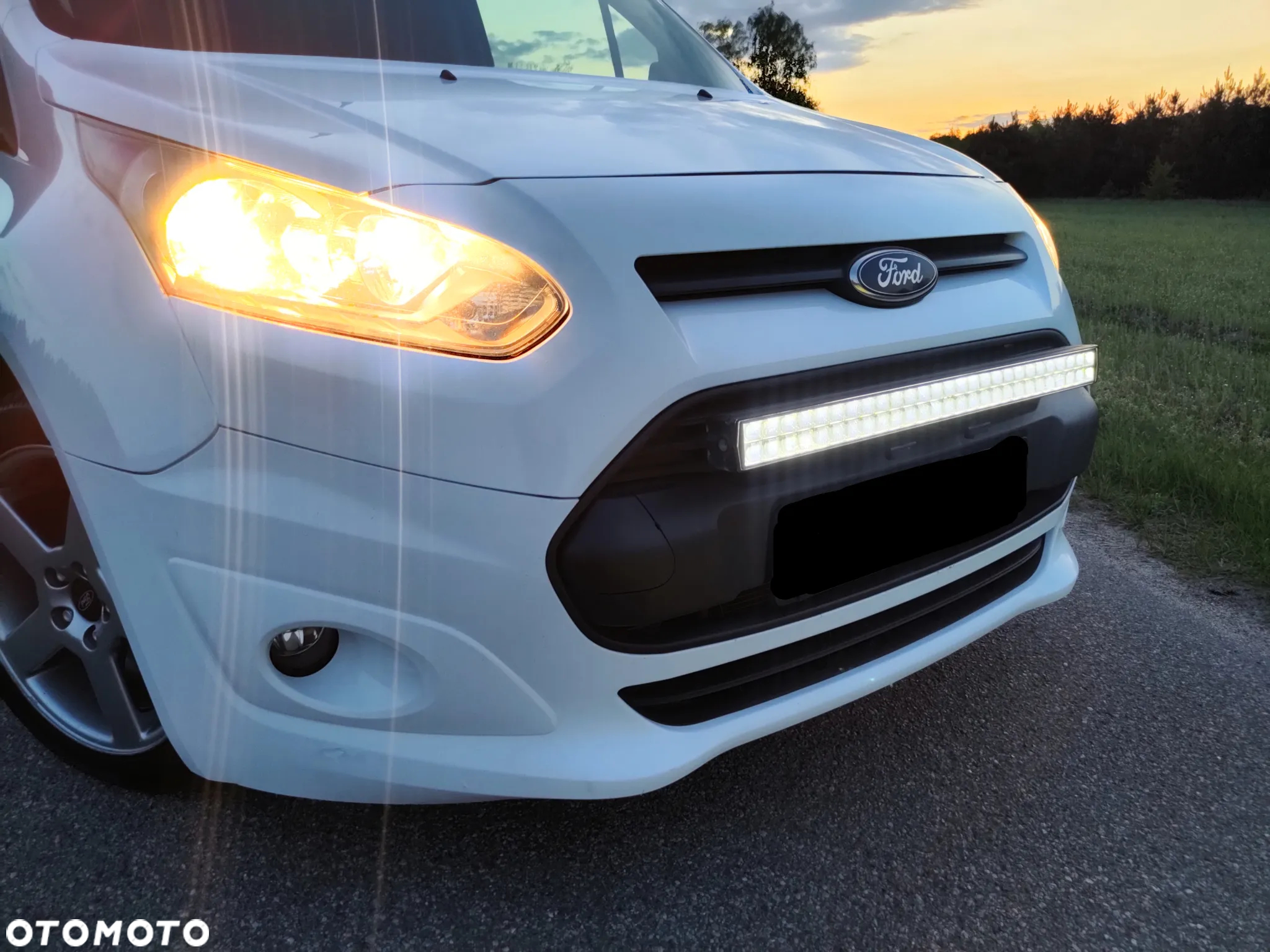 Ford Connect - 15